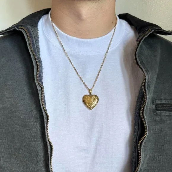 Y2K 2000s vintage gold cute heart pendant locket chain necklace - Picture 3 of 8